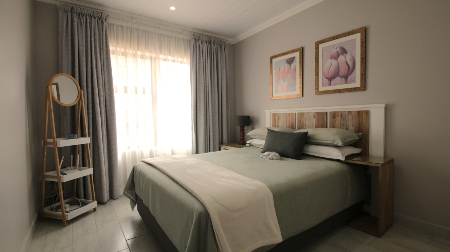 5 Bedroom Property for Sale in Dana Bay Western Cape